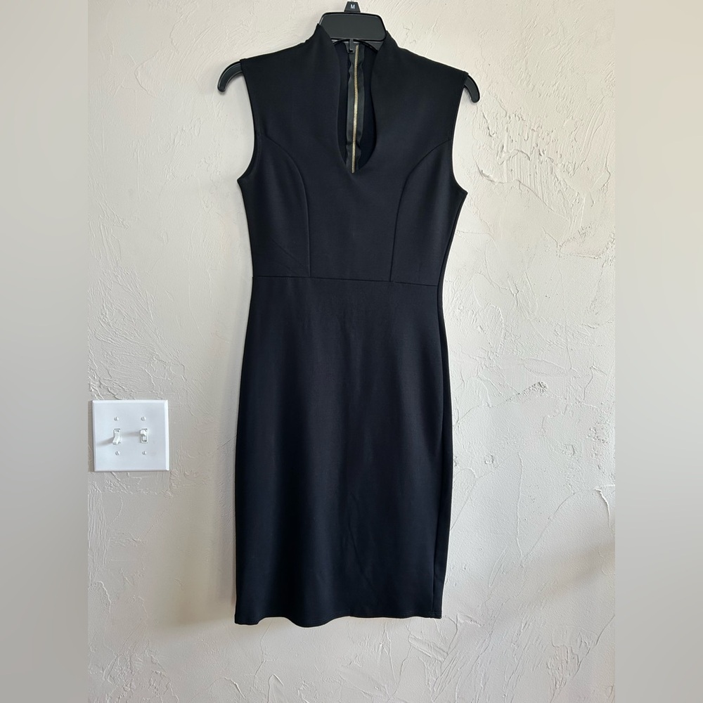 Black Sheath dress by Rolla Costa - Picture 2 of 8